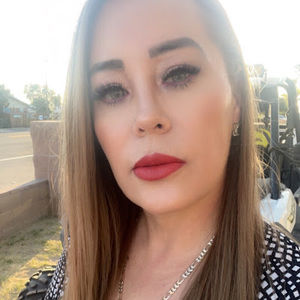 Meet your Posher, Karina